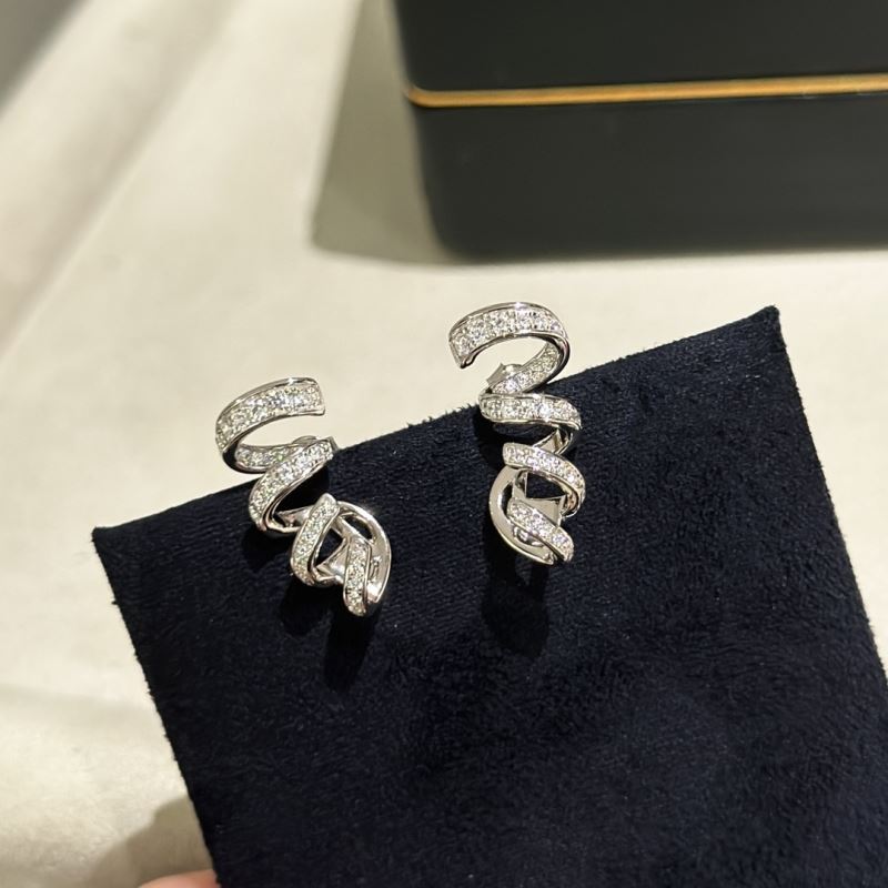 CHAUMET